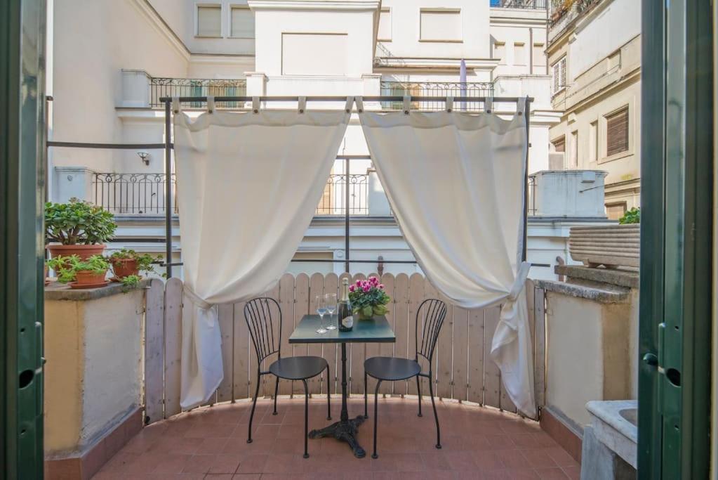 Trevi Domus Avignonesi Appartement Rome Buitenkant foto