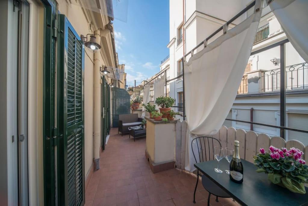 Trevi Domus Avignonesi Appartement Rome Buitenkant foto