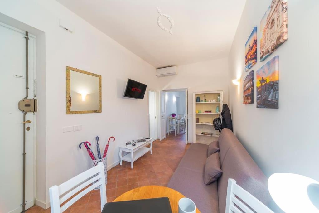 Trevi Domus Avignonesi Appartement Rome Buitenkant foto